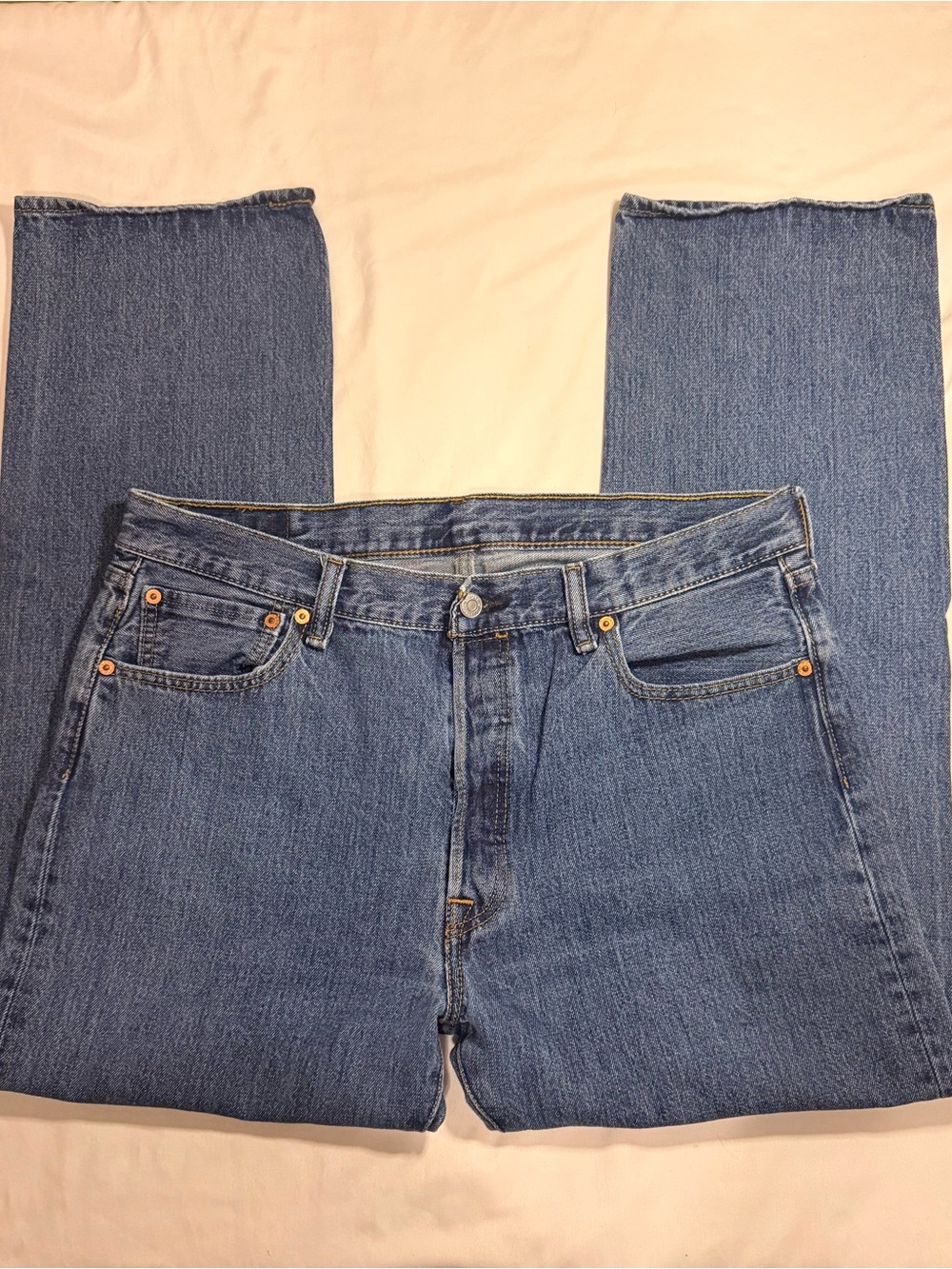Men’s Levi’s jeans